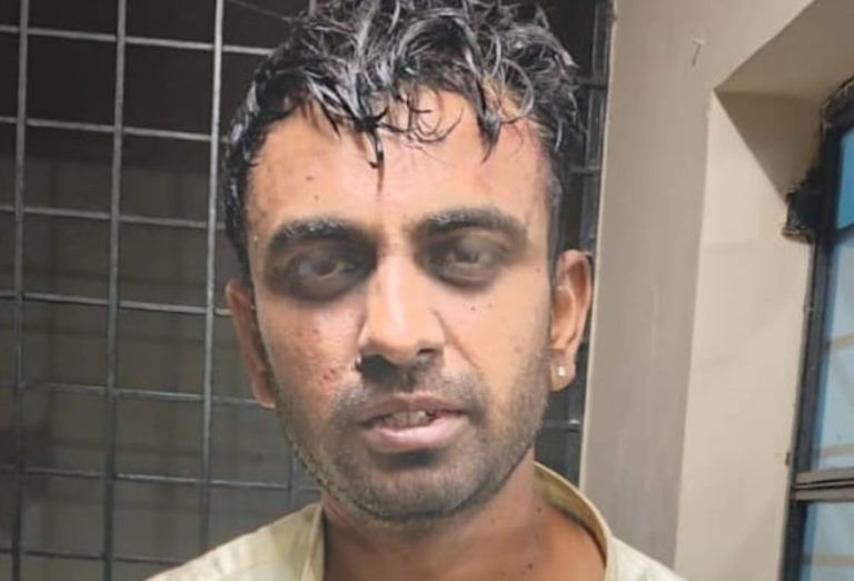ಪ್ರೀತಿಸುವಂತೆ ಪೀಡಿಸುತ್ತಿದ್ದವನು ಯುವತಿಗೆ ಚಾಕುವಿನಿಂದ ಹಲ್ಲೆ! ಆರೋಪಿ ಅರೆಸ್ಟ್