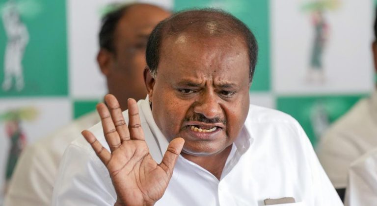 ಎ-ಖಾತಾ ಸೋಗಿನಲ್ಲಿ 15 ಸಾವಿರ ಕೋಟಿ ಸುಲಿಗೆ – ಹೆಚ್‌.ಡಿ. ಕುಮಾರಸ್ವಾಮಿ ಕಿಡಿ