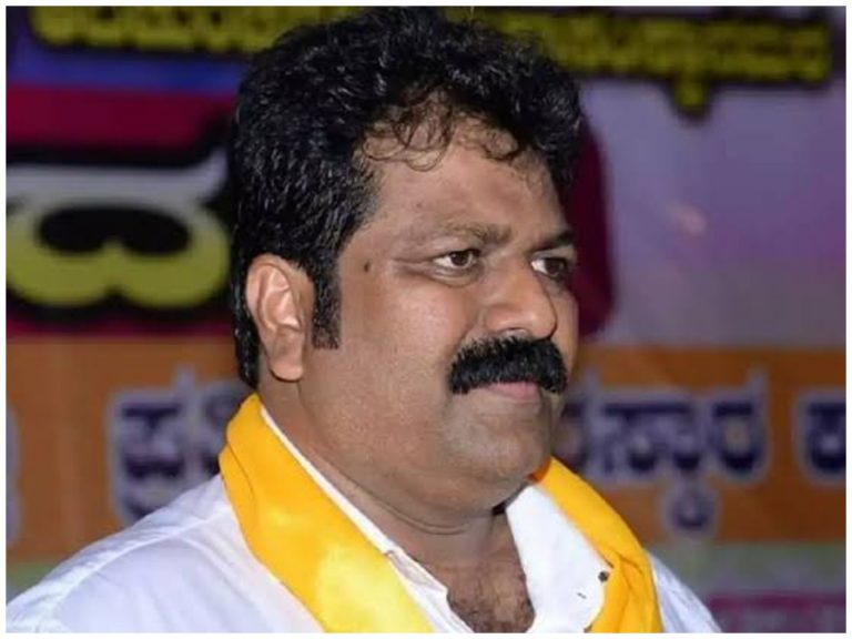 ಸಚಿವ ಸಂಪುಟ ವಿಸ್ತರಣೆಯಲ್ಲಿ ಕೊನೆ ಕ್ಷಣದ ಬದಲಾವಣೆ; ಮಂಕಾಳು ವೈದ್ಯಗೆ ಕೈತಪ್ಪಿದ ಸ್ಥಾನ, ಎಸ್.ಎಸ್. ಮಲ್ಲಿಕಾರ್ಜುನ್ಗೆ ಸಚಿವ ಪಟ್ಟ